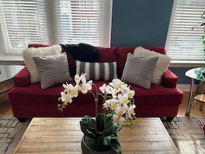 Imagen sin descripción, 2 de 16, botón