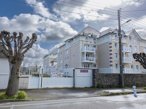 Exterior - Les Orchidées by Interhome (Dinard)