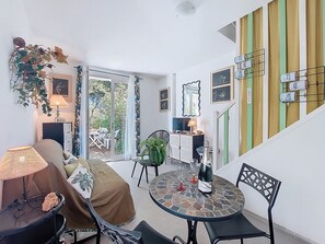 Fernseher