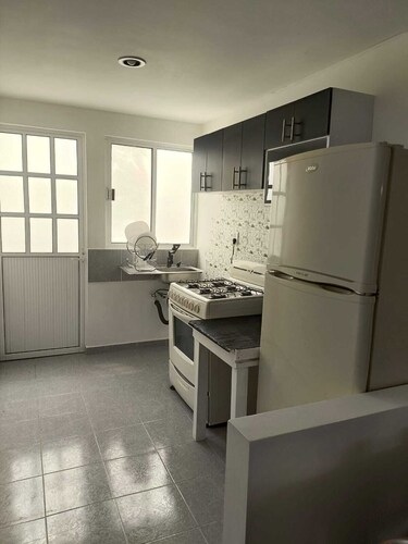 Delightful 3-bedroom house in Sahagun City welcomes you