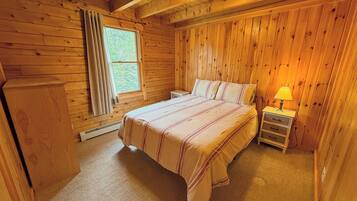 4 bedrooms, internet, bed sheets