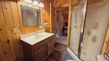 Douche, serviettes fournies