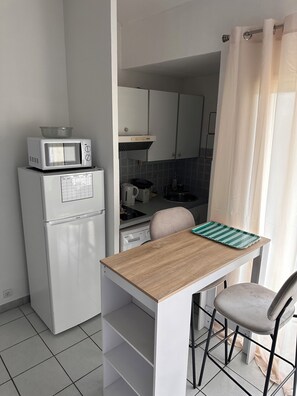 Imagen sin descripción, 3 de 6, botón