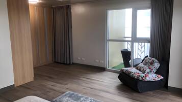 Luxury Apartment, Non Smoking, Bay View | View from room