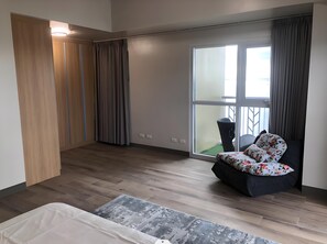 Luxury Apartment, Non Smoking, Bay View | View from room