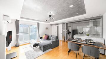 Apartment | Living area