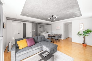 Living area - ANAX NORD 502 (Sapporo)