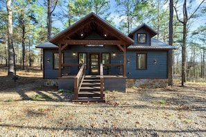 Exterior - New Listing Special-Couples Cabin w/Hot Tub, Pool Access, Pickleball & Fire-pit! (Broken Bow)