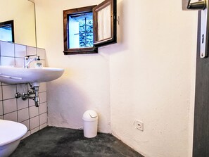 Towels - Casa Sambuco by Interhome (Aurigeno)