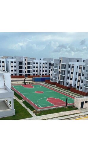 Sports court - Luxury Apartment by SDQ Airport. 3-bedroom apartment in Santo Domingo Este (Santo Domingo Este)