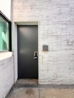 Svit - utsikt mot bergen | Detalj exteriör