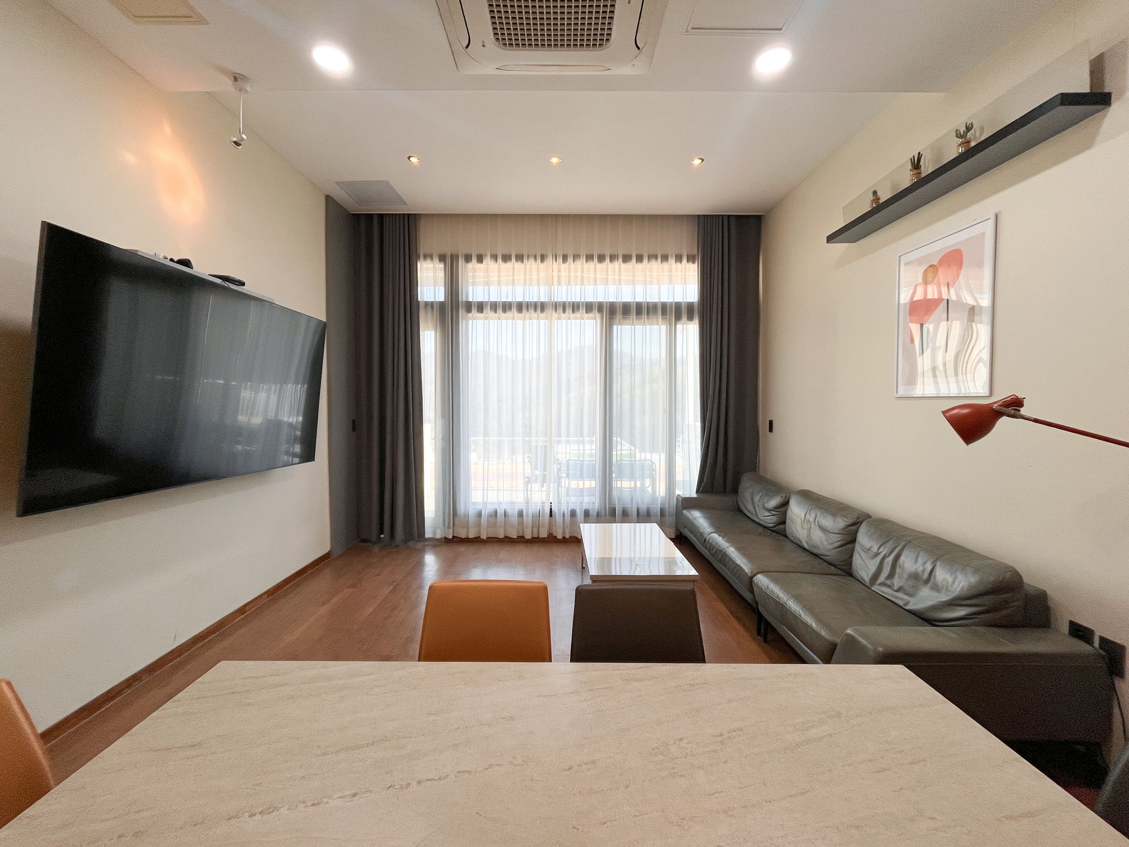 Forest Family Two Room | Interior