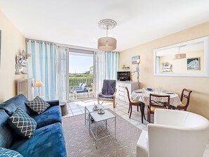 TV - Les Trois Iles by Interhome (Quiberon)
