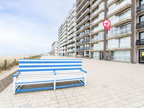 Property grounds - Mitsou with seaview and parking by Interhome (Westende-Bad)