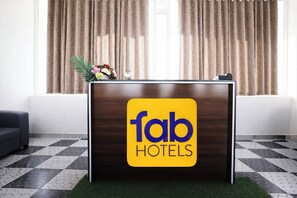 Reception - Fabhotel Vishwas (Chhatrapati Sambhajinagar)