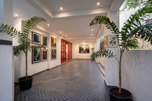 Lobby - Fabhotel Rova Stays (Pune)