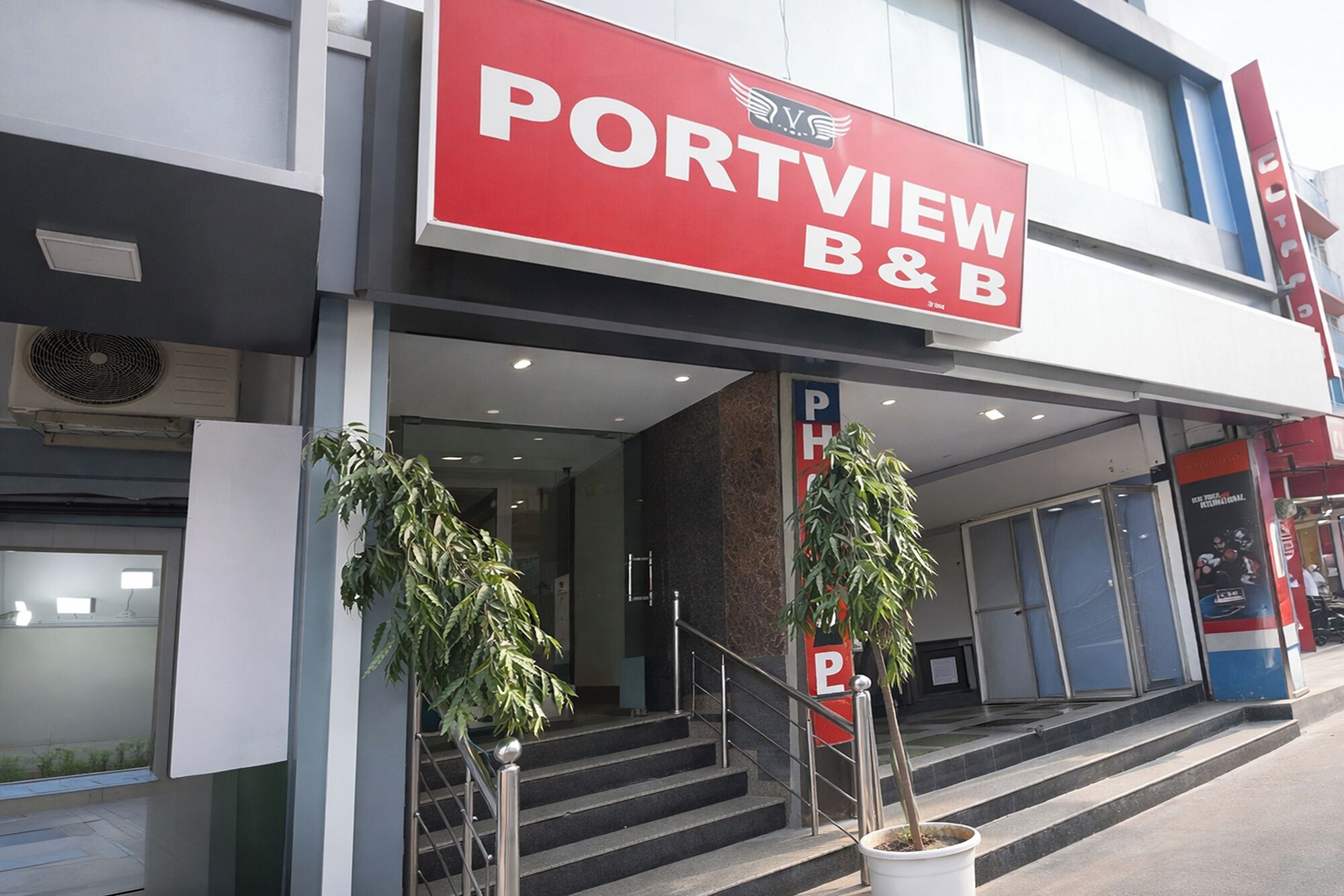 Entrée de l’hébergement