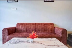 Lobby sitting area - Fabhotel Atithi Executive (Pune)