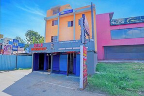 Exterior - Fabhotel Gold Residency (Chennai)