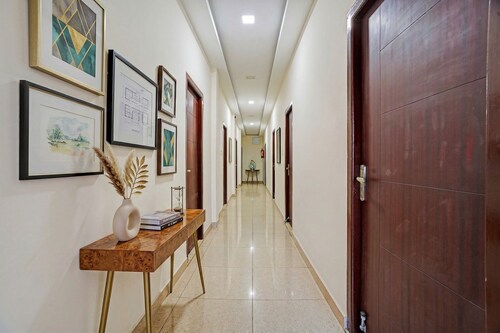 Fabhotel Gold Residency