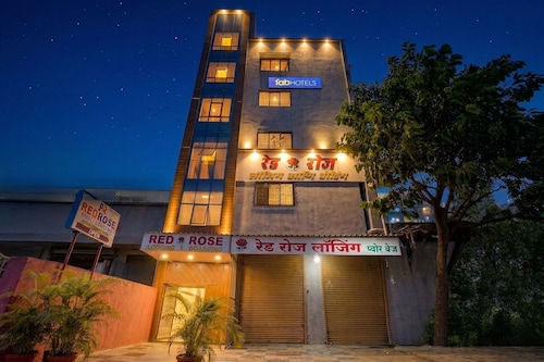 Fabhotel Red Rose Palghar