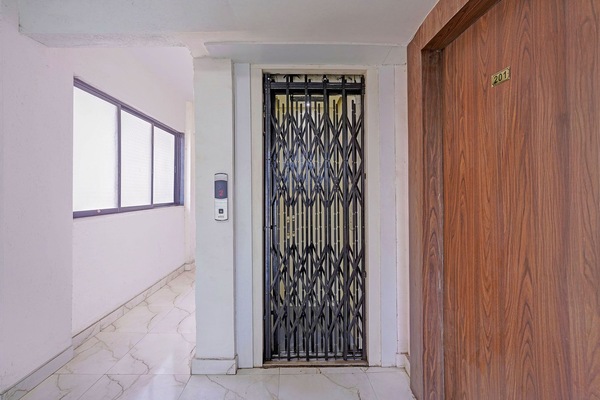 Elevator