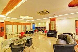 مطعم
