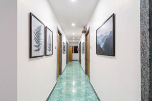 Lobby - Fabhotel Lorven Grand (Visakhapatnam)