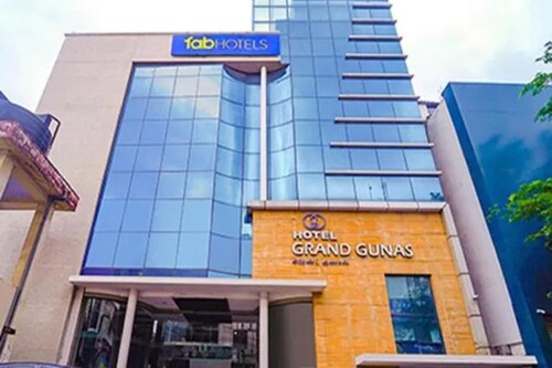 Fabhotel Grand Gunas