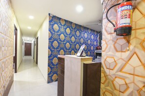 Reception - Fabhotel Snow Valley (New Delhi)