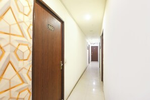 Lobby - Fabhotel Snow Valley (New Delhi)