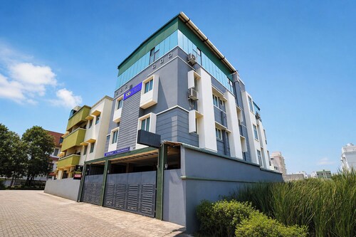 Fabhotel Madras Residency