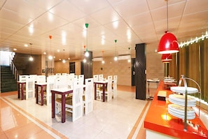 Restaurant - Fabhotel Ace Prime (Greater Noida)