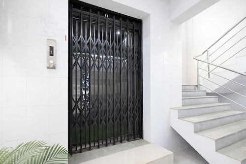 Fabhotel Aditya Guest House 4