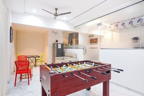 Children's play area - indoor - Fabhotel Shukrana Stays (Paud)
