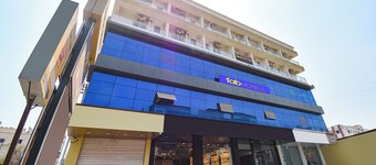 Fabhotel Destiny Living