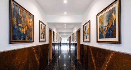 Fabhotel Destiny Living