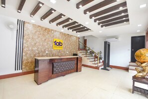 Reception - Fabhotel Dream Porto (New Delhi)