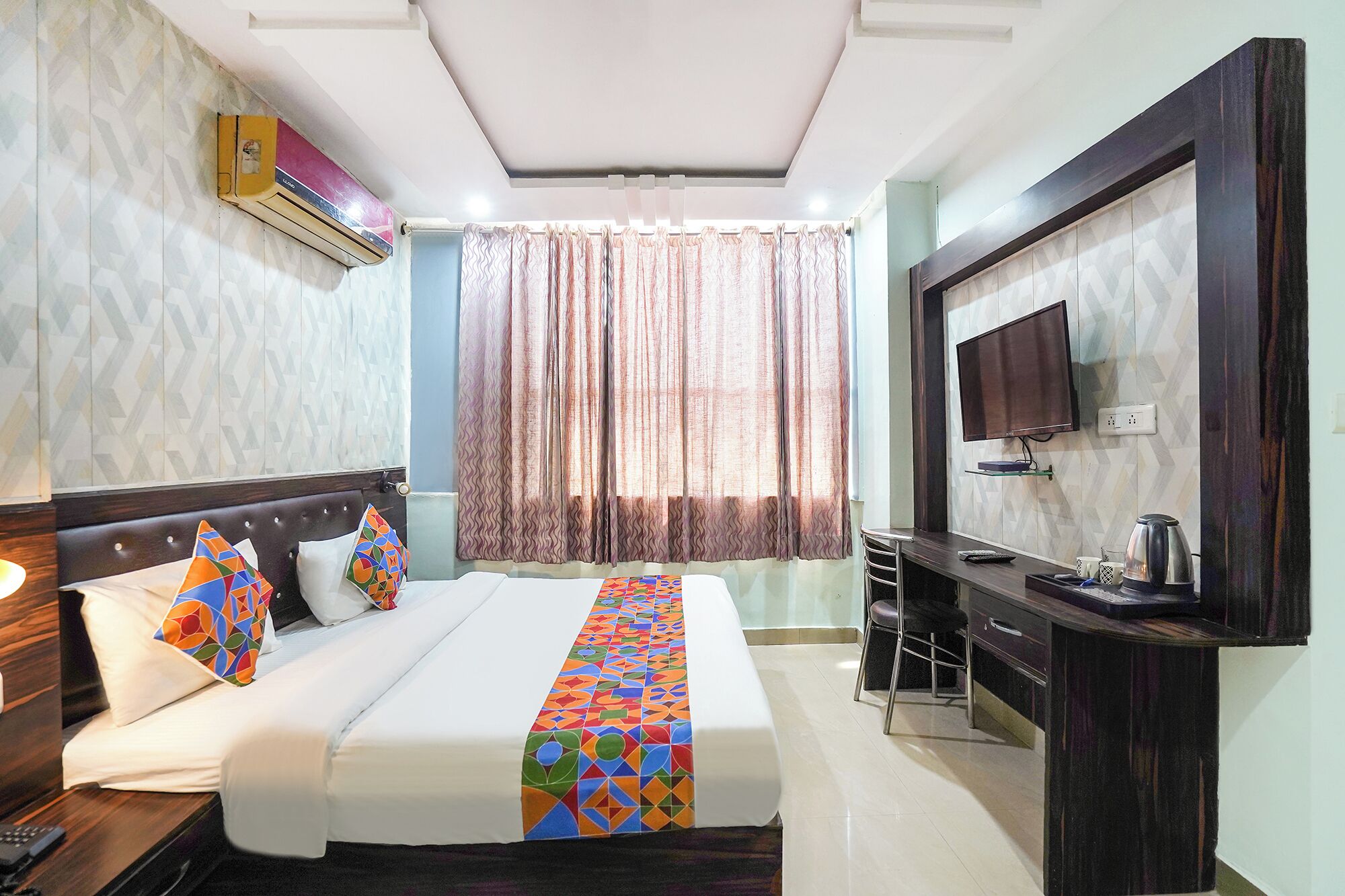 Deluxe Room | Egyptian cotton sheets, premium bedding, in-room safe, free WiFi