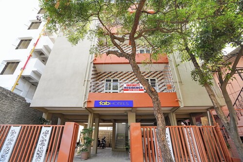 Fabhotel Infinity Residency