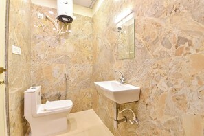 Bathroom - Fabhotel Mansarovar Retreat (Jaipur)