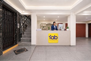 Reception - Fabhotel Fortune Inn (Pune)