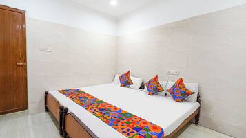 Habitación Deluxe | Sábanas de algodón egipcio, ropa de cama de alta calidad, caja fuerte