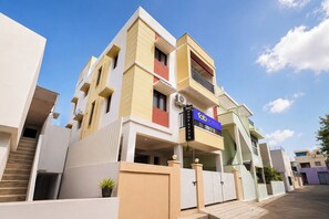 Exterior - Fabhotel Mm Home Stay (Chennai)