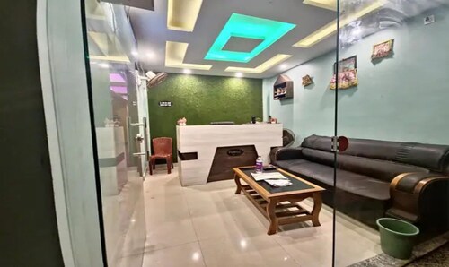 Fabhotel Jagadish Palace