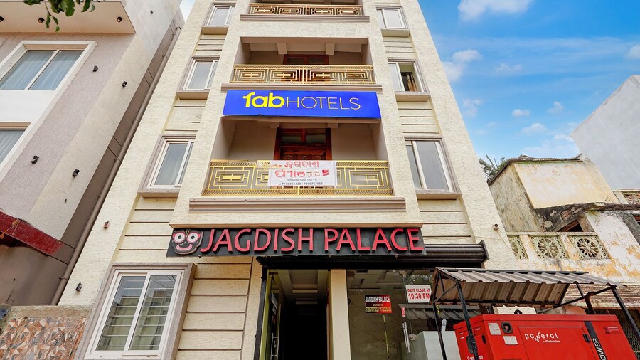 Fabhotel Jagadish Palace