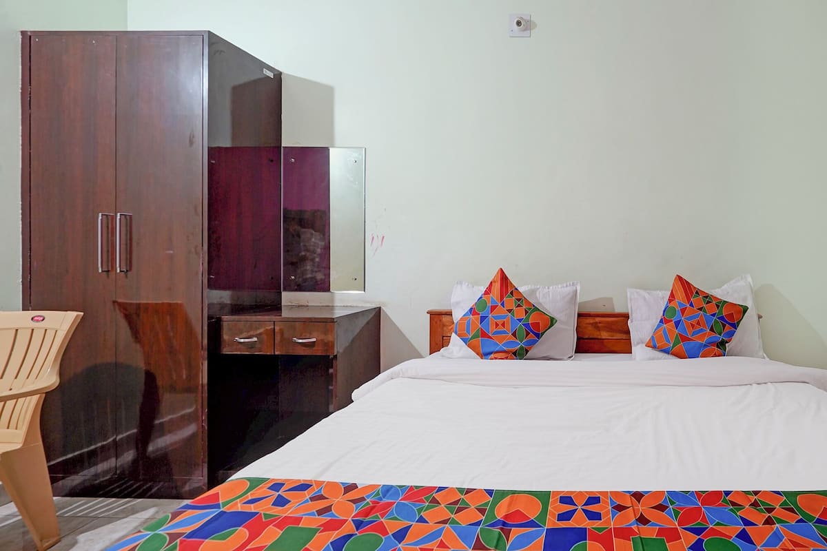 Deluxe kamer | Lakens van Egyptisch katoen, luxe beddengoed, een kluis op de kamer