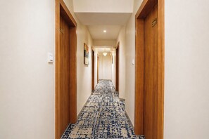 Lobby - Fabhotel The Muffet (Indore)