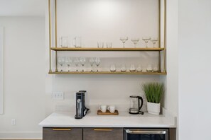 Interior - Luxe home w/ rooftop lounge & hottub near downtown (Nashville)