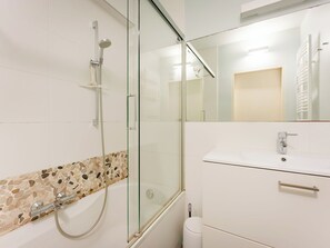 Bathroom - St-Tropez by Interhome (Oostende)